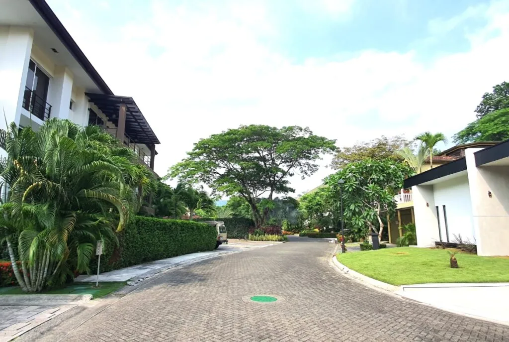 Condos for Sale in Herradura, Costa Rica | La Floresta, Los Sueños, Costa Rica — photo 5
