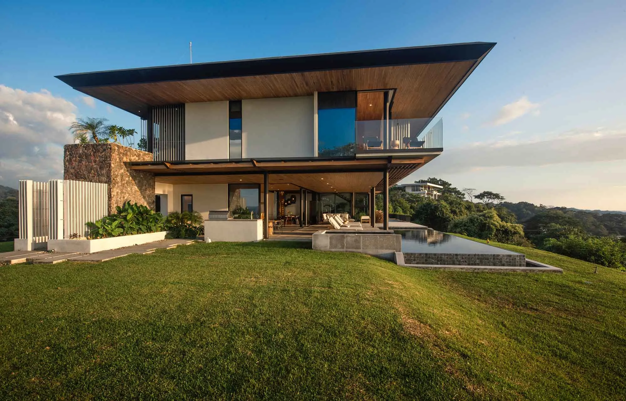 Modern Hilltop Retreat: Exclusive Villa Nosara with Ocean Views, Nosara, Costa Rica — photo 3