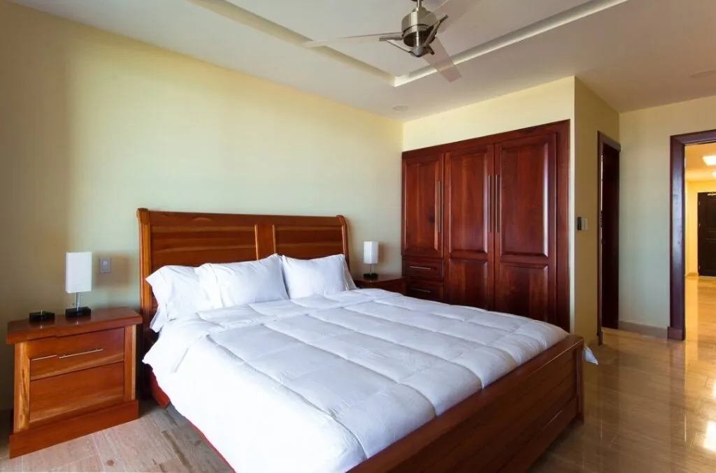Oceanfront Vacation Rental in Jaco Beach – 3-Bedroom Condo, Jacó, Costa Rica — photo 3