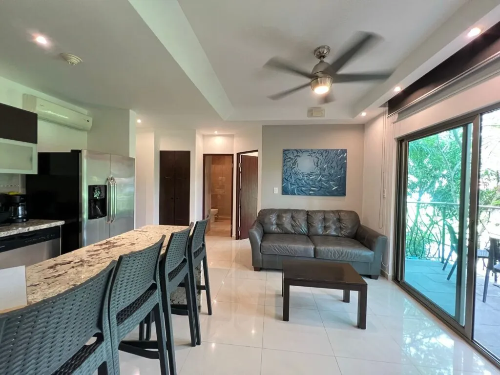 Affordable Condo for Sale in Jaco Beach, Costa Rica, Jacó, Costa Rica — photo 4