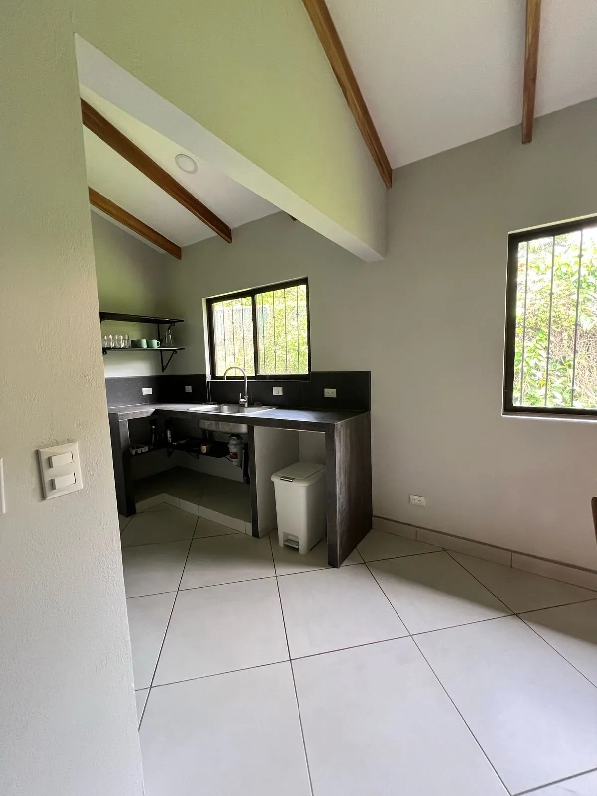 Long-Term Rental in Playa Hermosa – Furnished 3-Bedroom Home, Jacó, Costa Rica — photo 6