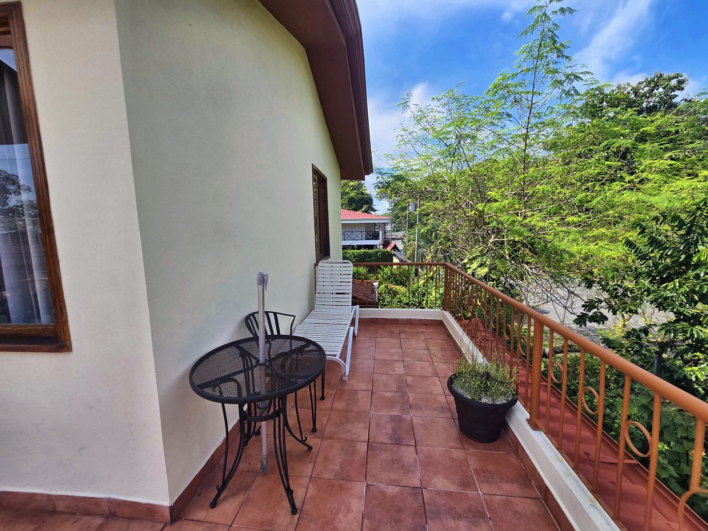 2-Bedroom Long Term Rental in Jaco, One Block from the Beach, Jacó, Costa Rica — photo 4