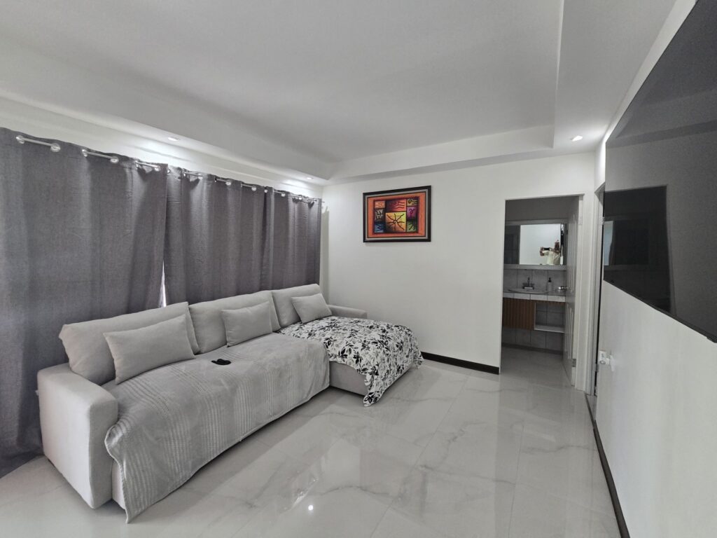 2-Bedroom Condo for Rent in Herradura with Pool, Los Sueños, Costa Rica — photo 5