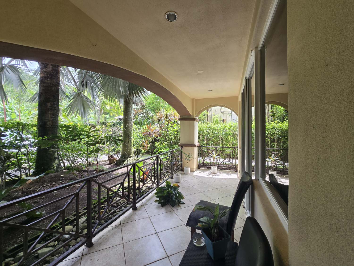 Playa Hermosa Long Term Rental: 2BR Beach-Access Condo, Jacó, Costa Rica — photo 4