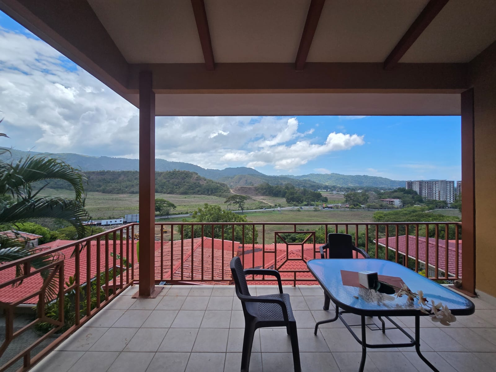 3-Bedroom Home for Rent in Central Jaco, Walk to the Beach, Jacó, Costa Rica — photo 4