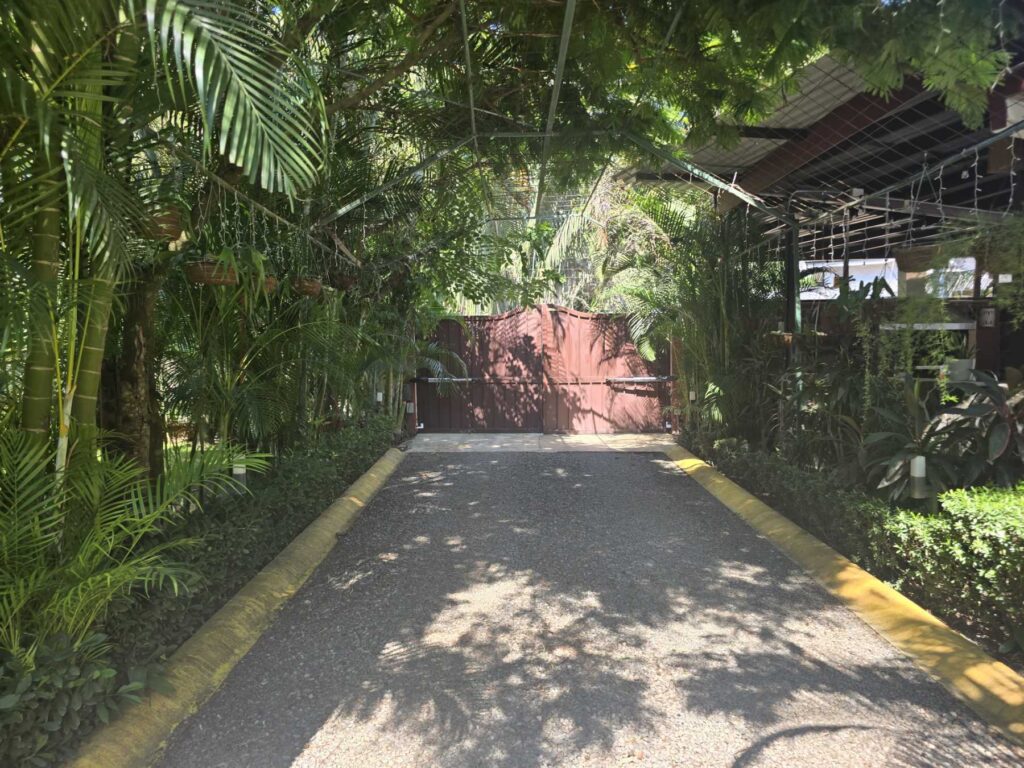 2-Bedroom Condo for Rent in Herradura with Pool, Los Sueños, Costa Rica — photo 3