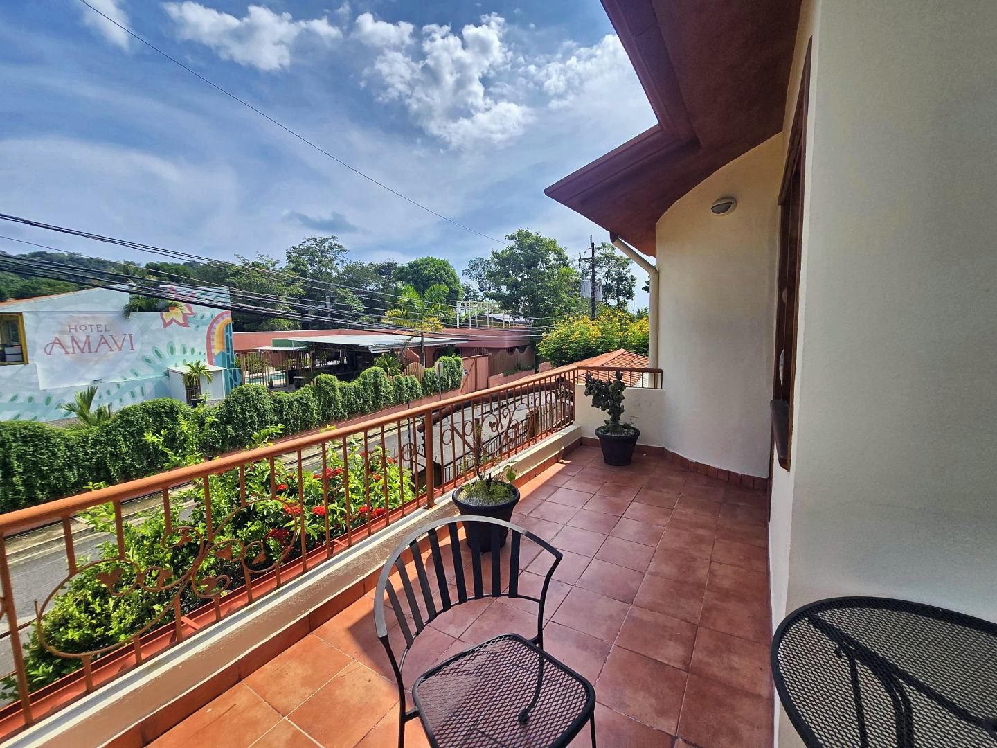 2-Bedroom Long Term Rental in Jaco, One Block from the Beach, Jacó, Costa Rica — photo 3