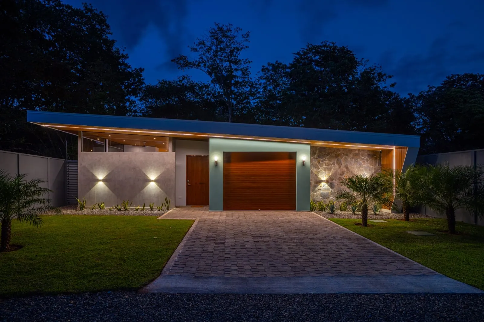 Modern Home for Sale in Uvita, Costa Rica, Uvita, Costa Rica — photo 1