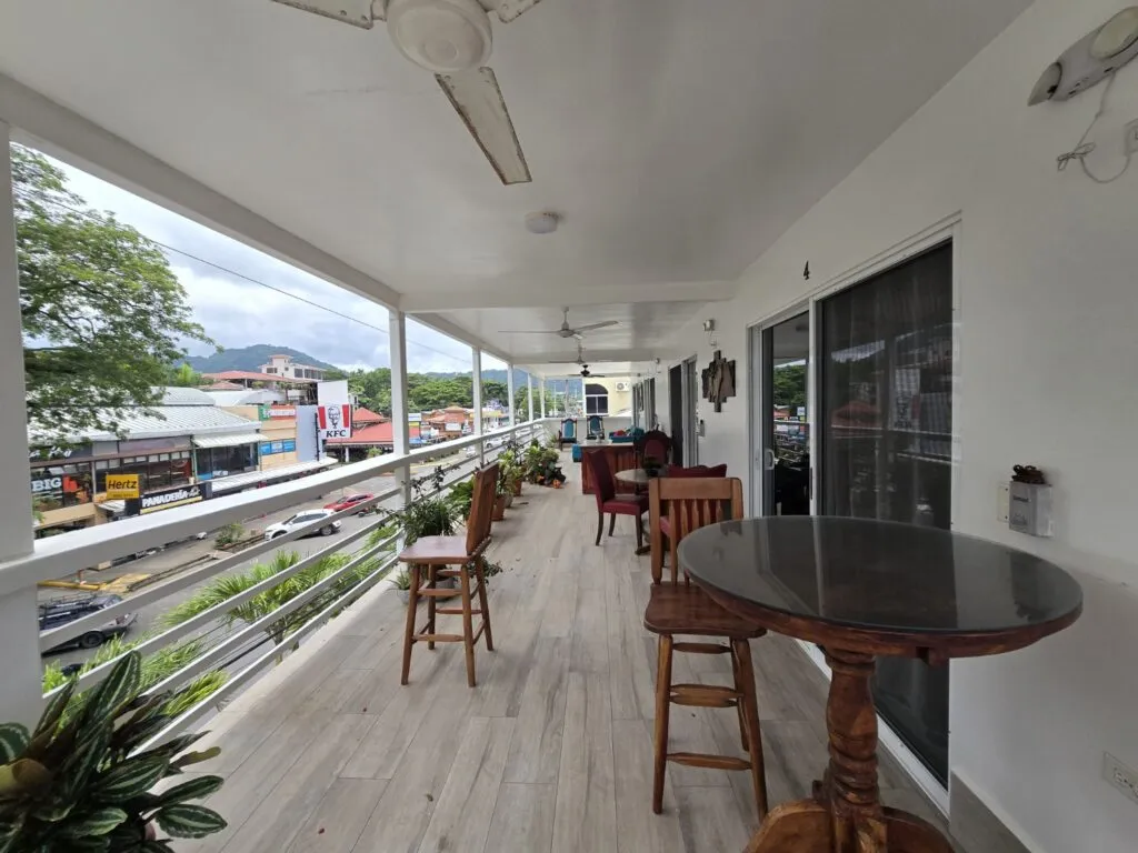 Quiet Long-Term Rental in Downtown Jaco Beach, Jacó, Costa Rica — photo 4