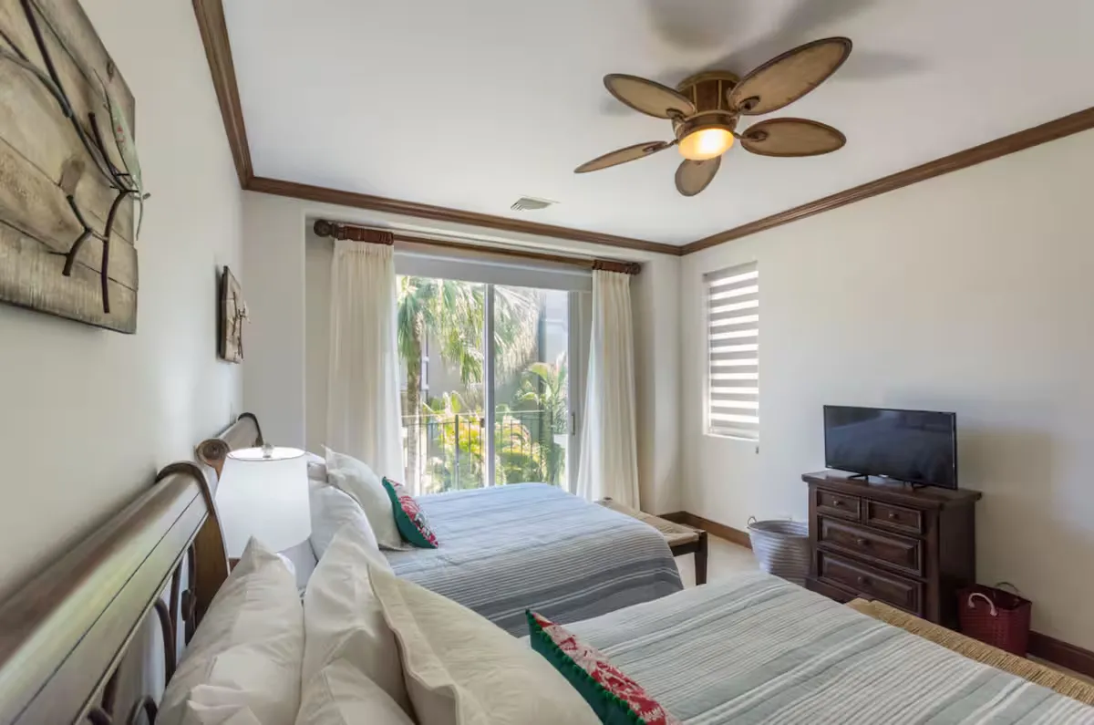 Spacious Ocean-View Condo – Vacation Rental in Los Sueños, Los Sueños, Costa Rica — photo 2