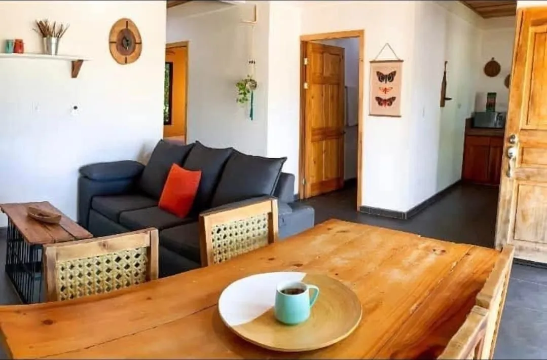 Quiet Long-Term Rental Near Playa Hermosa, Jacó, Costa Rica — photo 4