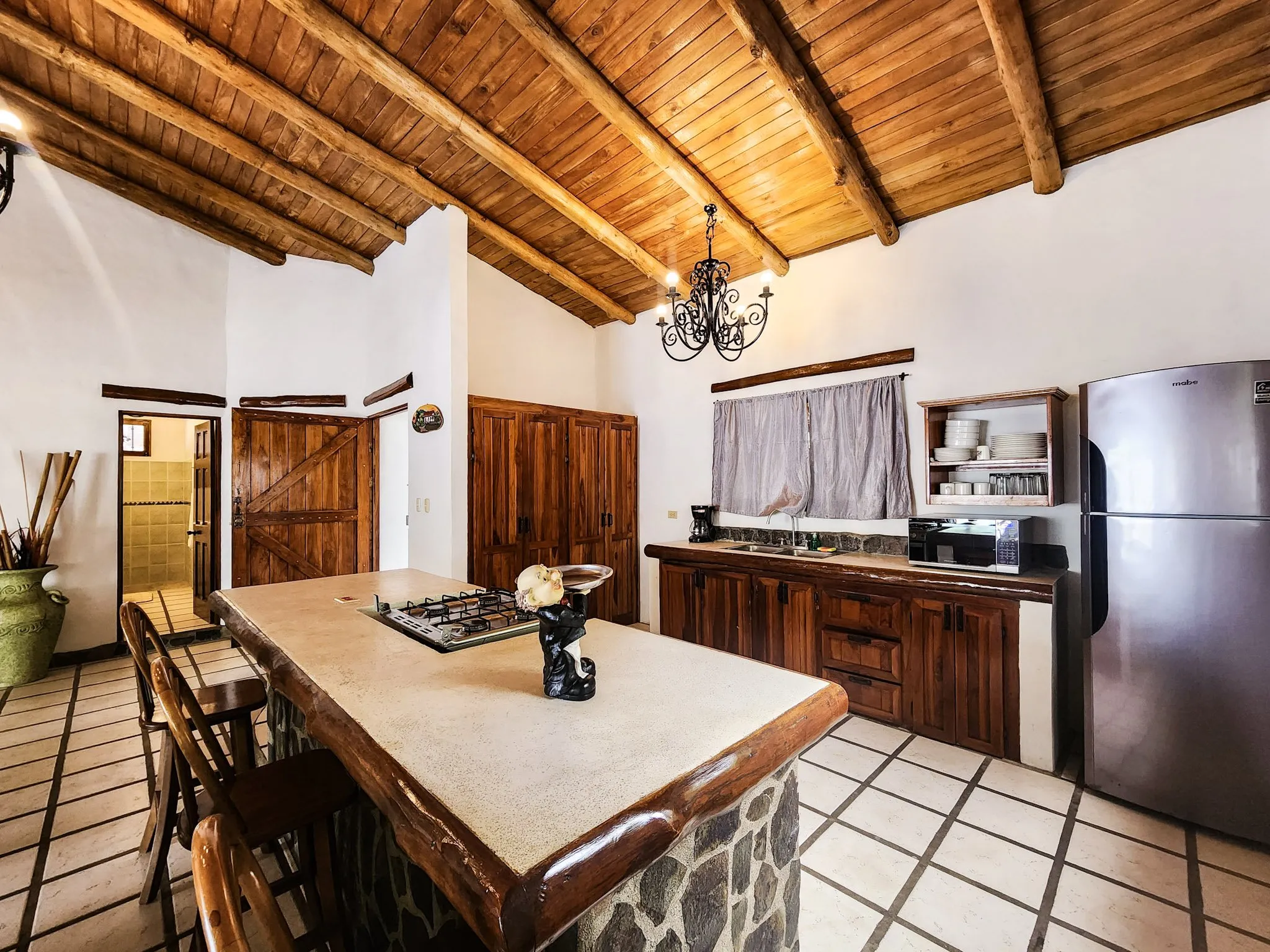 Long-Term Lease in Playa Hermosa – 3-Bedroom Villa with Pool, Jacó, Costa Rica — photo 3
