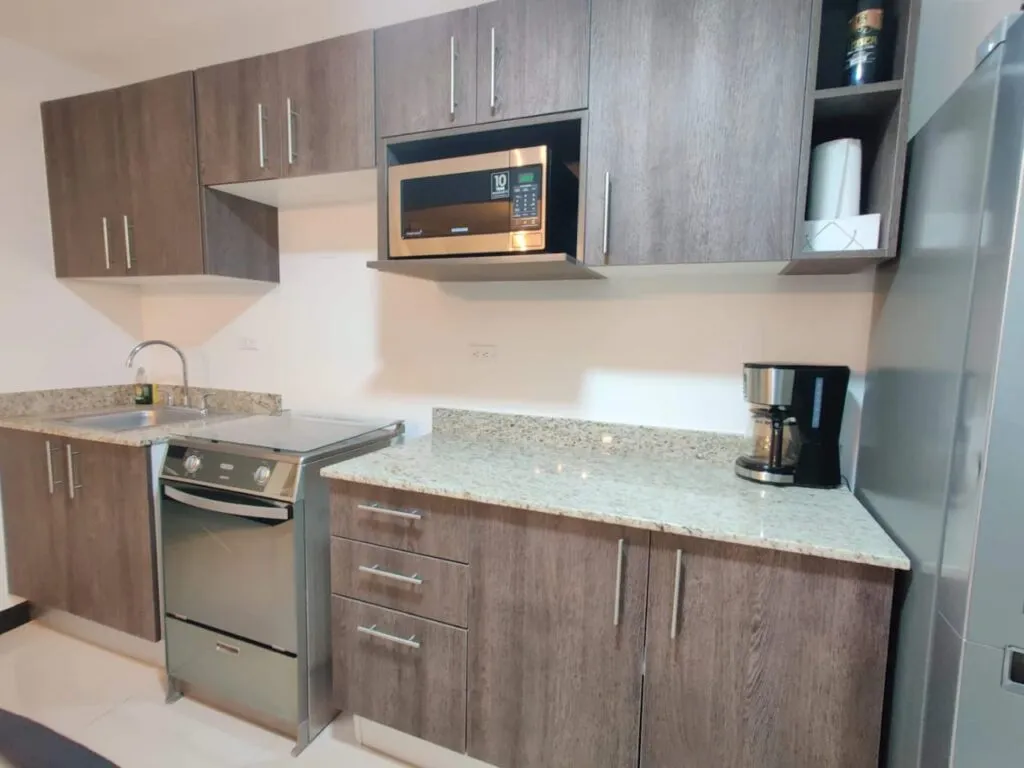 Downtown Condo For Rent In Jaco Beach – 3 bedroom Condo in Costa Linda, Jacó, Costa Rica — photo 4